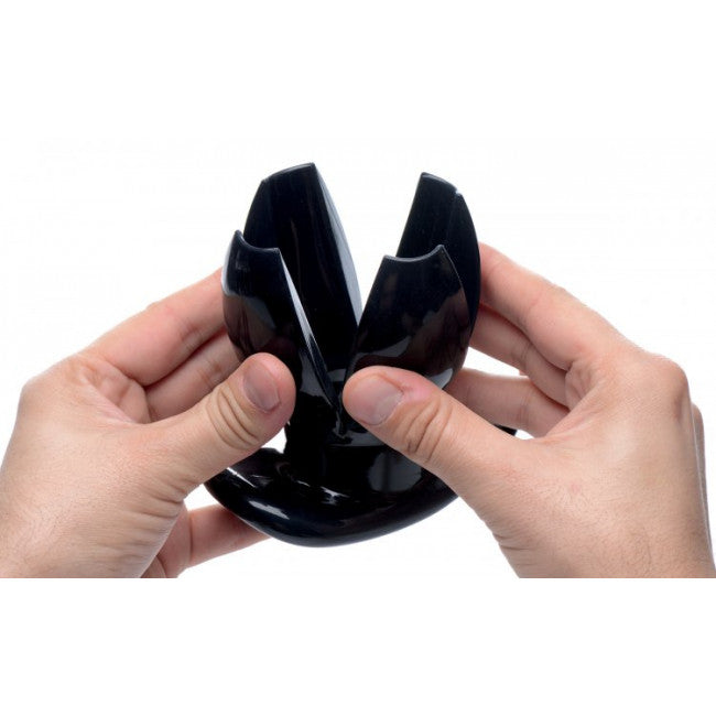 Master Series Claw Expanding Anal Dilator Black
