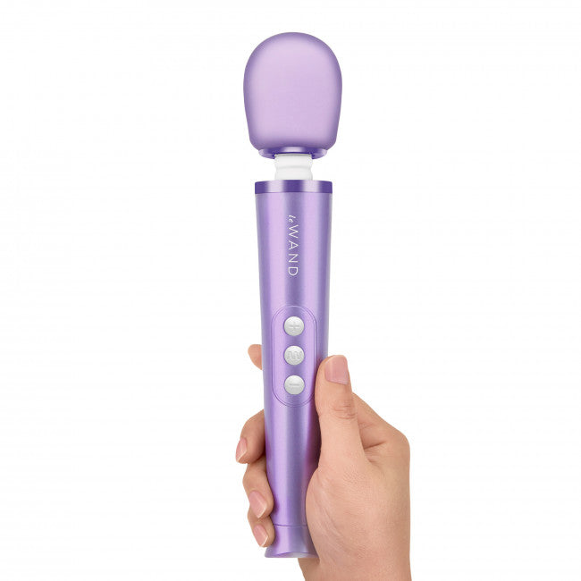 Le Wand Petite Rechargeable Vibrating Massager Violet