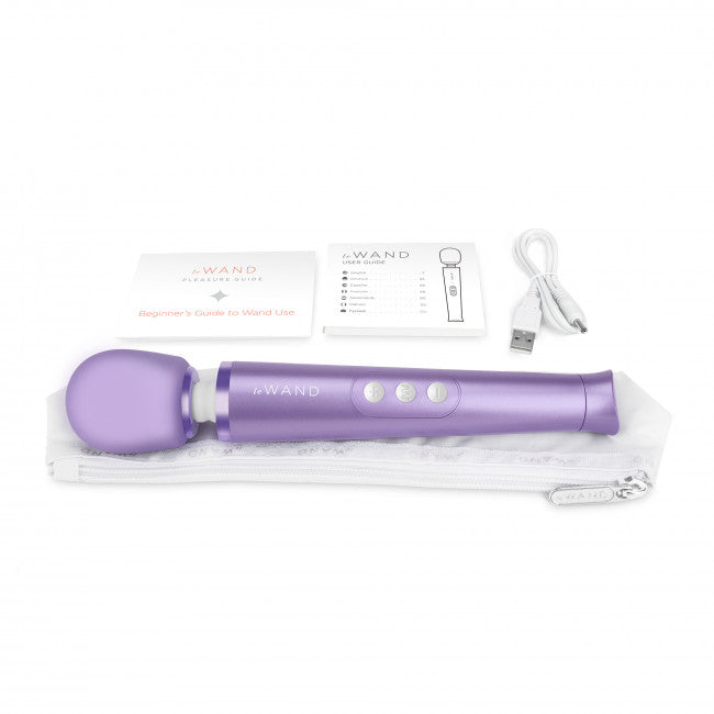 Le Wand Petite Rechargeable Vibrating Massager Violet