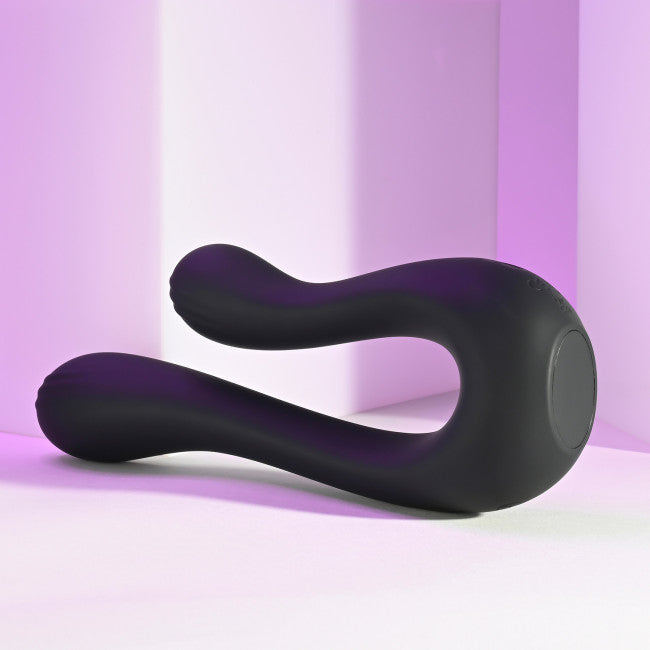 Playboy The Swan Black